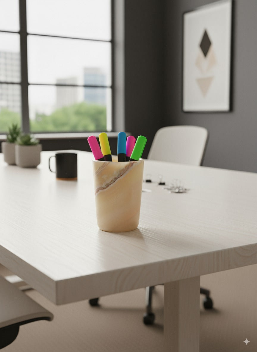 Vaso porta bolígrafo fabricado en ónix